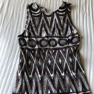 Backless patterned dress